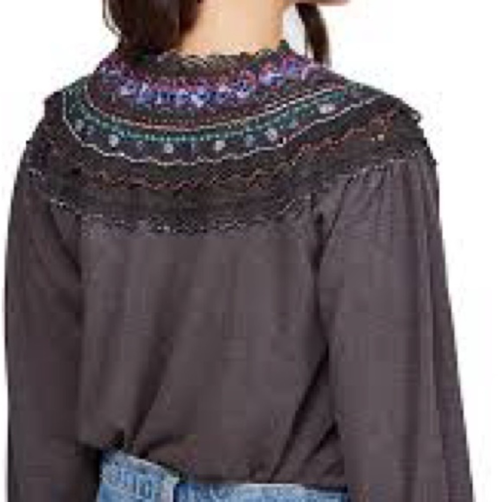 Free People Siesta Fiesta Embroidered Crochet Top Long Sleeve Boho Medium Gray - Picture 7 of 7